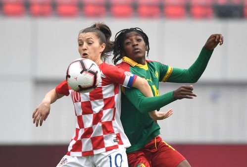 女足vs喀麦隆完整版
